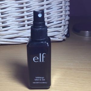Makeup Mist and set